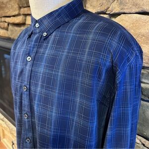 Bugatchi‎ Navy and White Floral Shirt men’s size XXL classic fit.